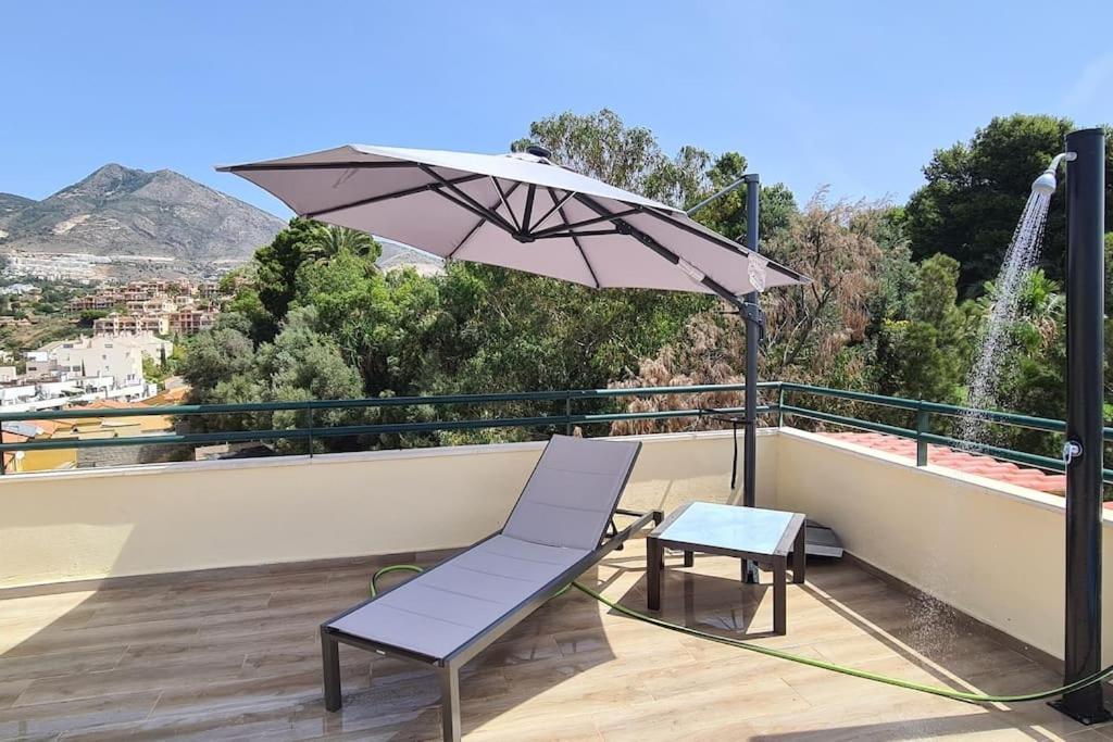 Luxury Penthouse With Sea&Mountain Views & Hot Tub - Tranquility & Rest Apartman Benalmádena Kültér fotó